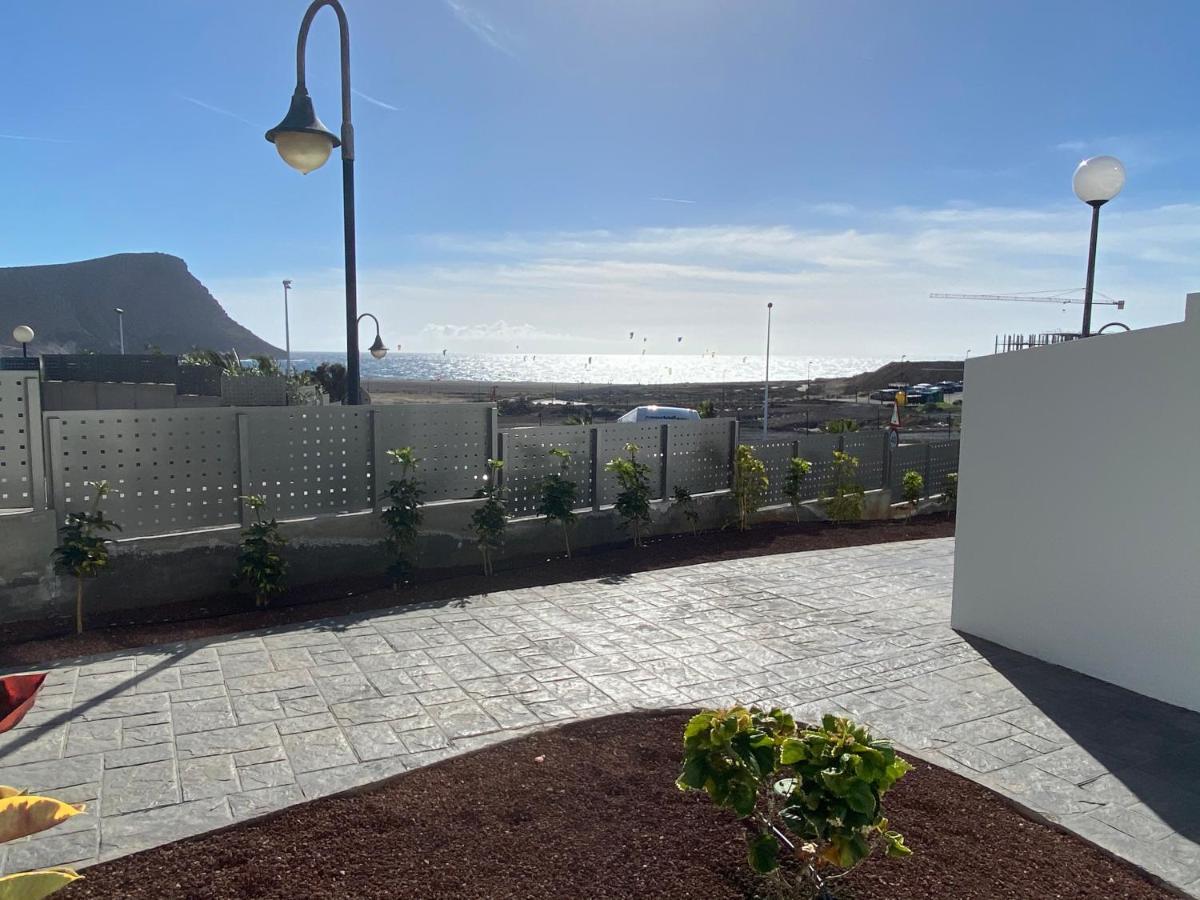 A Beautiful Apartment With A Beach View - La Tejita - El Medano Exterior foto