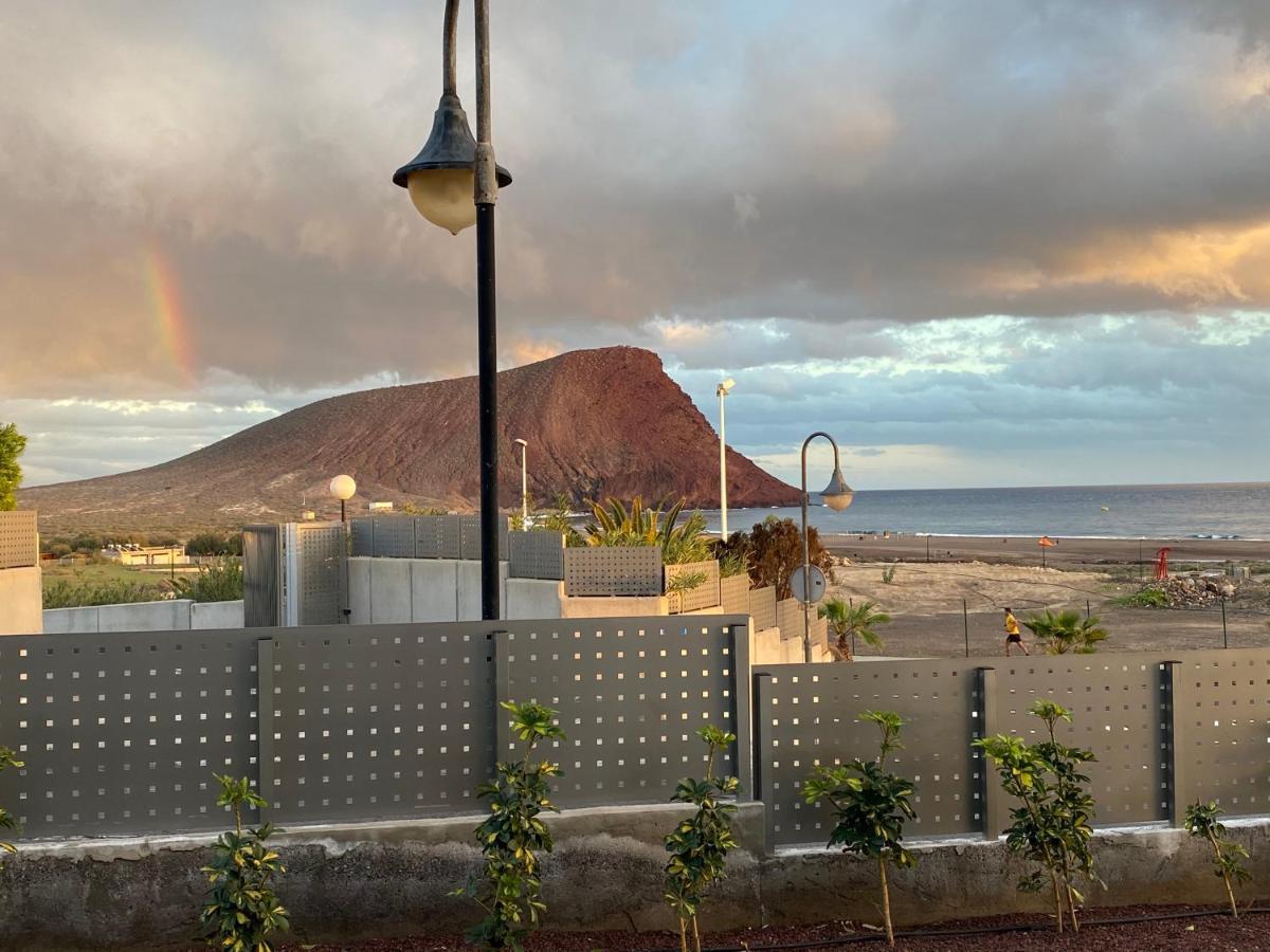 A Beautiful Apartment With A Beach View - La Tejita - El Medano Exterior foto
